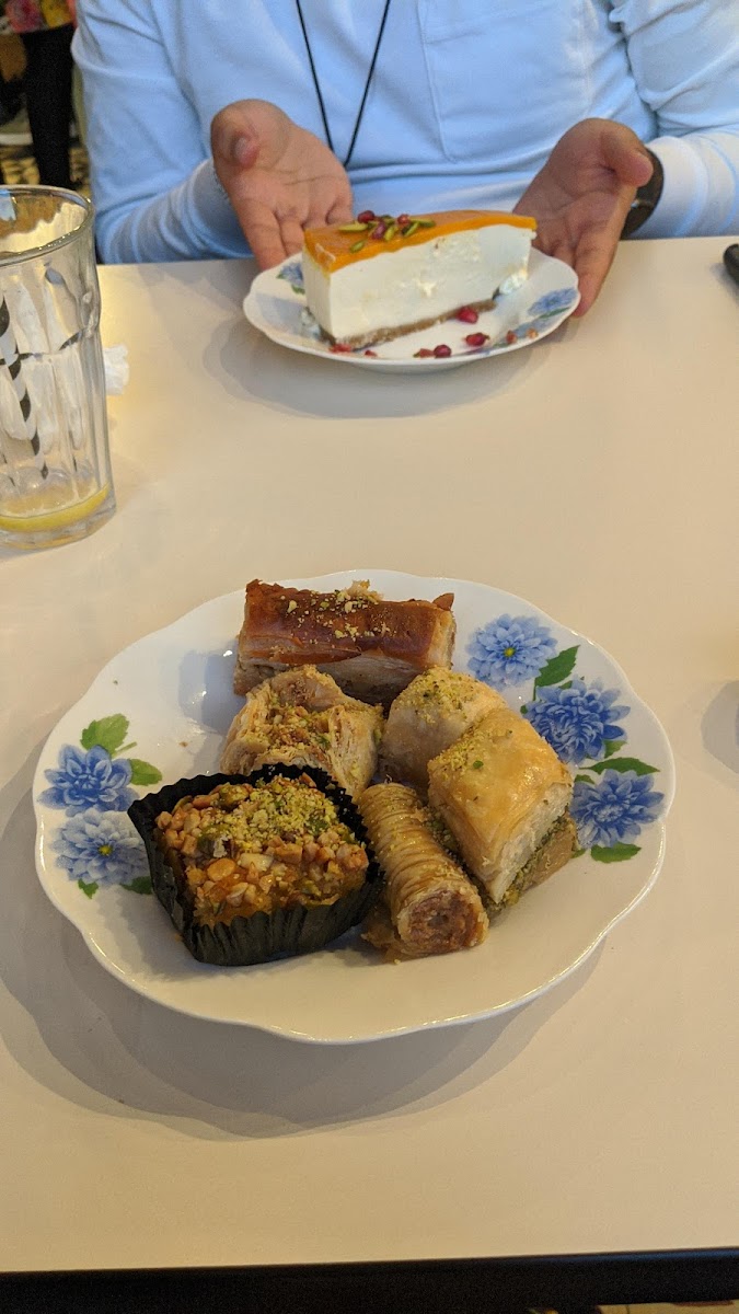 Comptoir Libanais Exeter-6